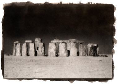 Stonehenge-platinum